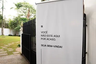 Mansão Moderna, Verde e Alto Astral