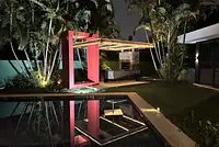 Casa de uso Flexivel totalmente reformada. Ambiente muito agradavel em localização excelente