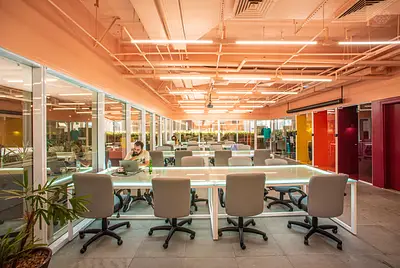 Hub para filmagens e eventos com design incrível