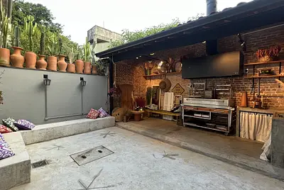 Locação charmosa com acervo completo de louças e decoração incluso